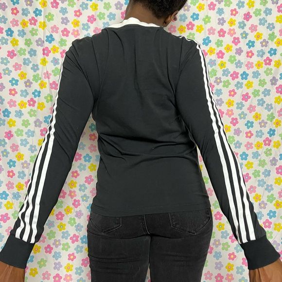 Long sleeve adidas tshirt stretchy size xs no flaws - Picture 2 of 6